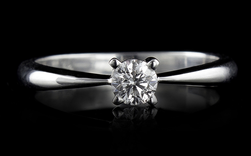 Годежен пръстен с диамант 9253